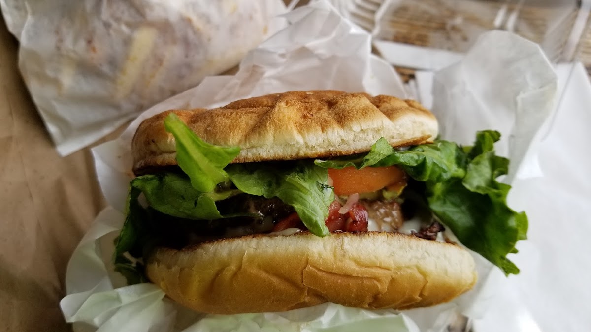 Sparky's Giant Burgers-7