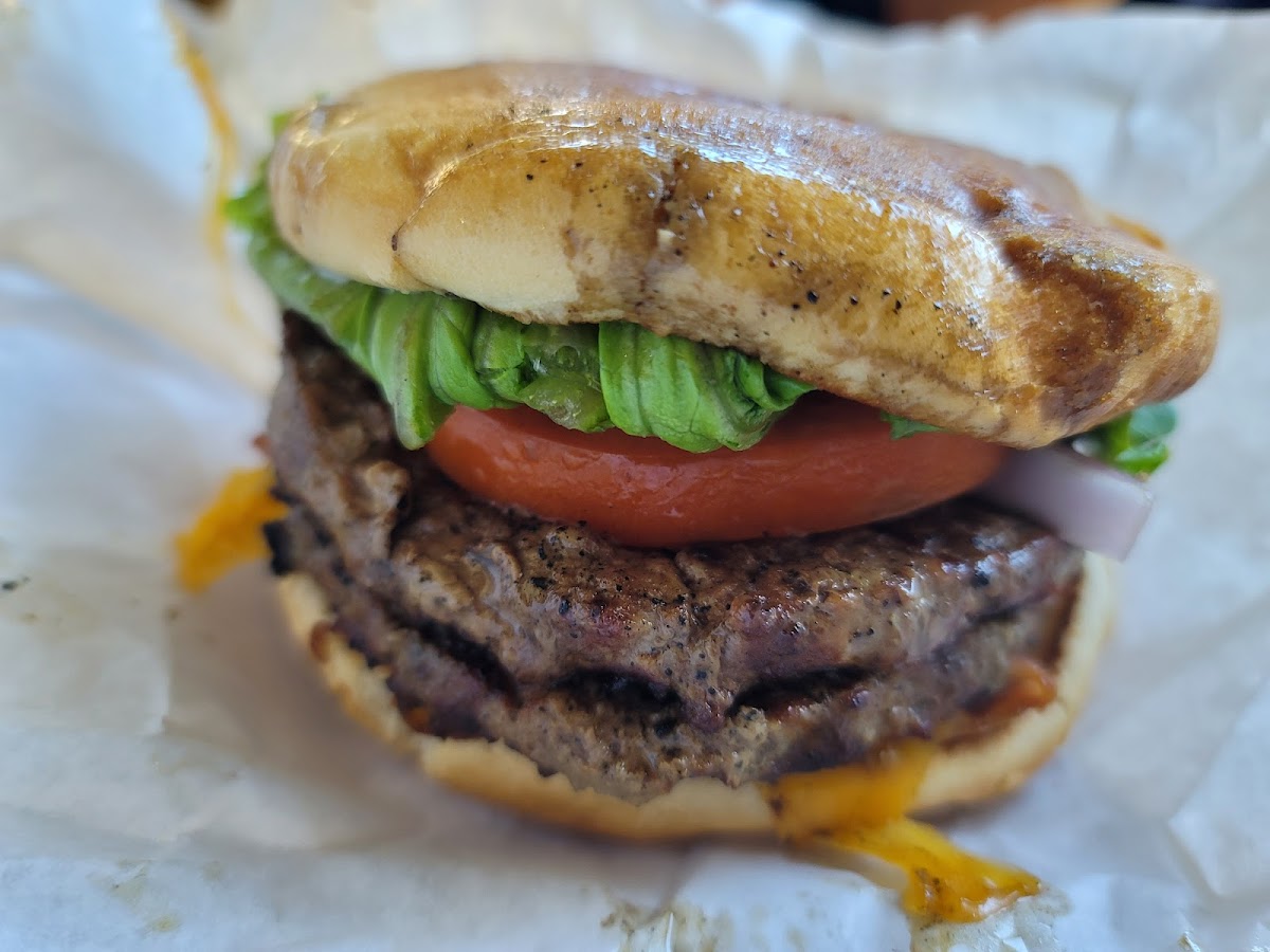 Sparky's Giant Burgers-3